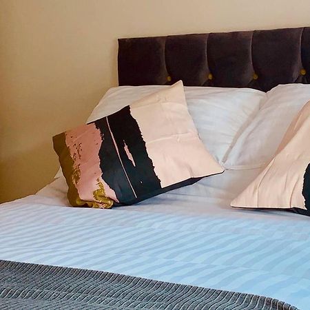 ベルファスト Ebor. *Cosy*Homli*Parking*Wifi*Smartヴィラ エクステリア 写真
